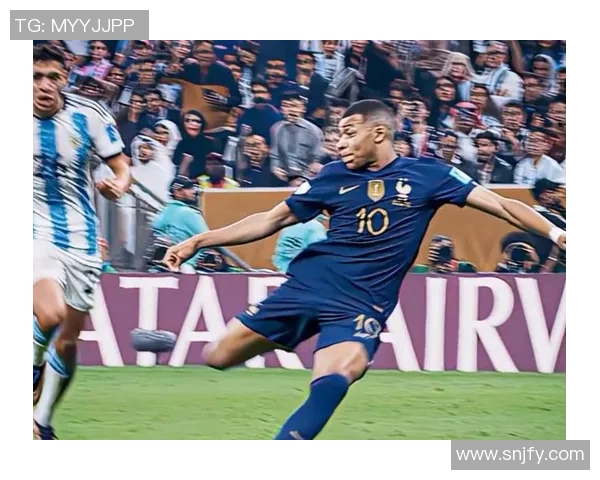 姆巴佩高清精美照片大全汇集展现赛场风采与生活瞬间